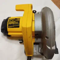 اره دیسکی دیوالت مدل dw352-b5