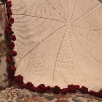 پتو و شال مبل یک دسته گل