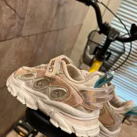 کفش بچگانه سایز۲۷ و۲۸|کفش و لباس بچه|تهران, پاسداران|دیوار