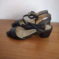 کفش|کیف، کفش، کمربند|کوهدشت, |دیوار