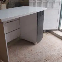 میز تحریر|میز تحریر و کامپیوتر|بروجرد, |دیوار