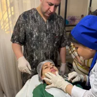 آموزش ژل و بوتاکس و نخ لیفت