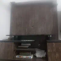 زیر تلویزیون ۳۰۰۰۰۰۰ تومان