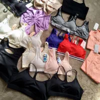 ۱۸ عدد نیم تنه کاپ دار و تاپ خارجی|لباس|کرج, ساماندهی|دیوار