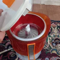 آبمیوه گیری عتیقه سالم به شرط  پول لازم|آبمیوه‌گیر و آب‌مرکبات‌گیر|بندر ترکمن, |دیوار