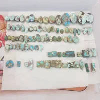 سنگ فیروزه زنده
