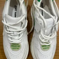 کفش کتانی|تجهیزات ورزشی|تهران, فلسطین (میدان انقلاب)|دیوار