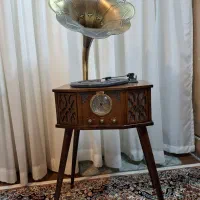 گرامافون پایه دار والتر