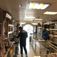 استخدام فروشنده حرفه ای