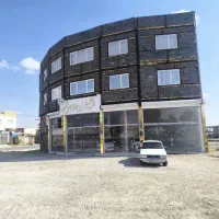 ملک تجاری و مسکونی واقع در قروه درجزین