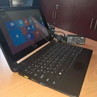 *لپ تاپ لنوو تمام لمسی در حد آکبند*