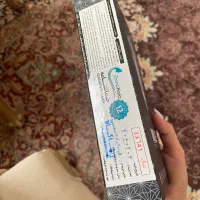 قلم پاکسازی پوست mole