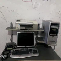 فروش کامپیوتر با تمام وسایل جانبی