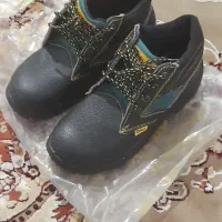 کفش ایمنی.کفش کار