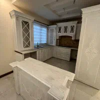 ۹۵ متری_خوش نقشه با امکانات کامل_اکبری