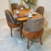 میز ناهار خوری