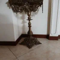 میز سیاه قلم شکل مربع