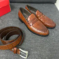 کفش و کمربند مردانه