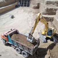 خدمات بیل میکانیکی-پیمانکاری-خاک ریزی- خاک برداری