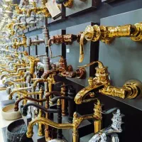 تصاویر آگهی واقعی است. شیرآلات اهرمی مدرن و ضدلک