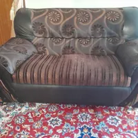 مبلمان ۷ نفر است
