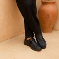 صندل مردانه