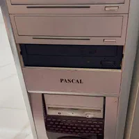 کامپیوتر رومیزی با مانیتور و کیبورد و اسپیکر|رایانه رومیزی|شاهین دژ, |دیوار