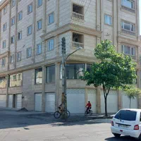 اجاره مغازه ۴۰۰ متری در بر اصلی استقامت ۱