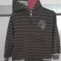 لباس دست دوم در حد نو زنانه لباس وسوئشرت وکفش بچه|لباس|فلاورجان, |دیوار