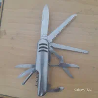 چاقو ی ۱۰ کاره