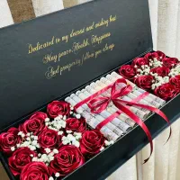 گل رز روبانی