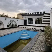 ۲۳۰ متر ویلای نُقلی(چهارباغ/سنقراباد)