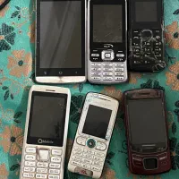 تعدادی گوشی نوکیا