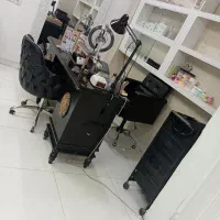 خدمات کاشت ناخن و پدیکور و تتو صورت وبدن درسیدی