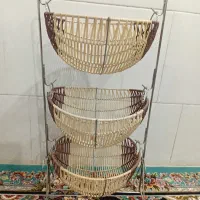 استند قابلمه و جای سیب و پیاز در حد نو