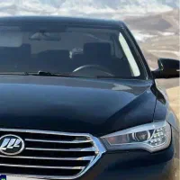لیفان ۸۲۰ مشکی