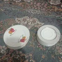 سلام بشقاب شیرینی خوری گل قرمزی و زیر استکان|ظروف سرو و پذیرایی|ایذه, |دیوار