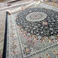 دنبال فرش های ۷۰۰شانه ضخیم میگردی ۱۲و۹و۶ متری