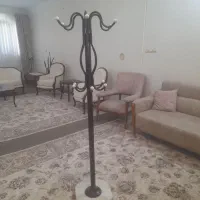 جالباسی ایستاده فلزی پایه سنگ