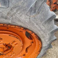 عتیقه واقعی به همراه ادوات