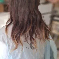 خدمات تخصصی رنگ و لایت... با بهترین متریال و قیمت|خدمات آرایشگری و زیبایی|اصفهان, رهنان|دیوار