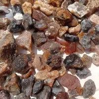 فروش یک پک 14 کیلویی از انواع سنگ های عقیق