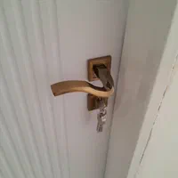 تولیدی درب|خدمات پیشه و مهارت|هشتگرد, هشتگرد قدیم|دیوار