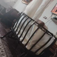 گهواره چوبی در حد