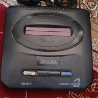 دستگاه سگا سالم و تمیز با کابل