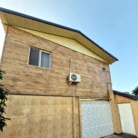 کلبه چوبی ماه ثنا|اجارهٔ کوتاه‌مدت ویلا و باغ|بابل, |دیوار