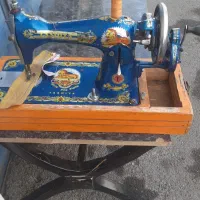 چرخ خیاطی قدیمی