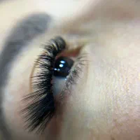 کاشت و ترمیم ناخن ومژه با تخفیف ویژه در مرکز تخصصی|خدمات آرایشگری و زیبایی|شیراز, دلجو|دیوار