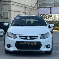 کوییک Rسفید مشکی ۱۴۰۰