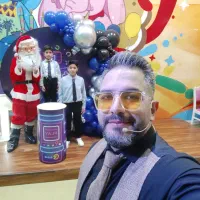 عمو موسیقی،تولدکودک.تنپوش.حباب.تن پوش